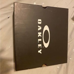 Oakley combat boots brand new